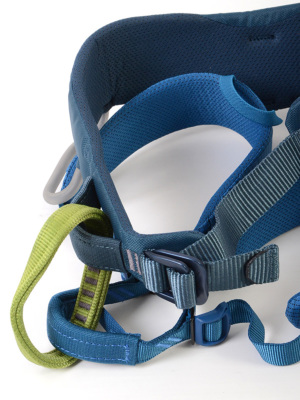 ブラックダイヤモンド「MOMENTUM KID'S HARNESS」モーメンタム（キッズ