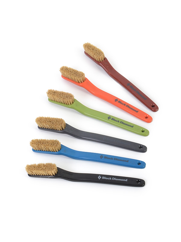 ブラックダイヤモンド「BD BOULDERING BRUSH-SMALL」ボルダリングブラシ（S）＊旧カラー在庫限り | クライミングセレクトショップ  エッジアンドソファー