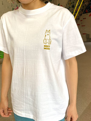 身長156cm/46kg/S着用