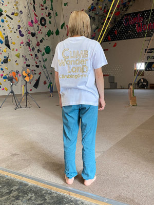 身長156cm/46kg/S着用