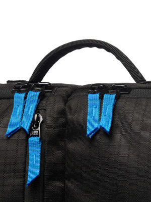 ブラックダイヤモンド「CAPSULE 20 BOULDERING BAG」カプセル20