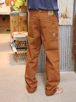 身長178cm/65kg/S着用
