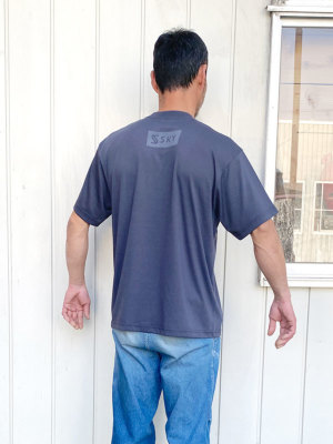 身長178cm/65kg/L着用