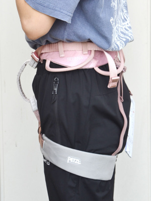 身長156cm/46kg/XS着用