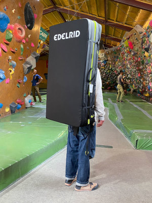 ���f���g��178cm