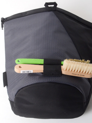 �����̈قȂ�2�{���̃u���V�}��